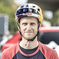 Tom Öhler LINES Rider Profile