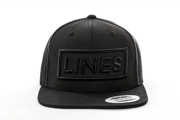 LINES Essential Snapback Black
